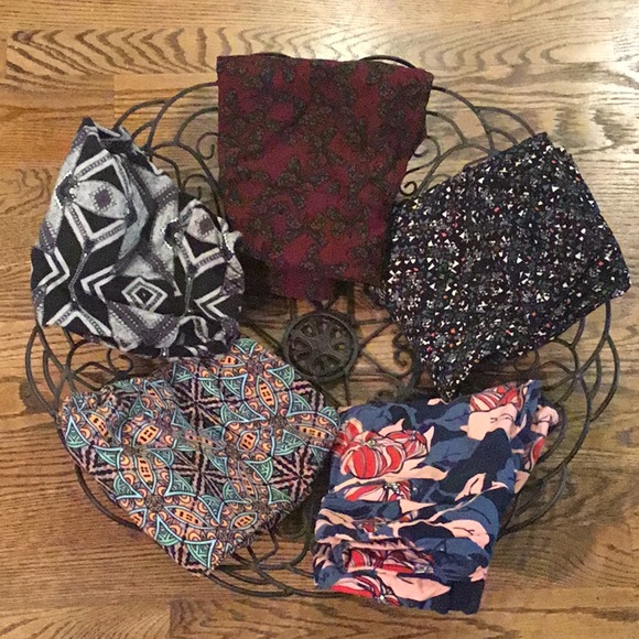 Set of 5 LulaRoe leggings - Picture 1 of 6